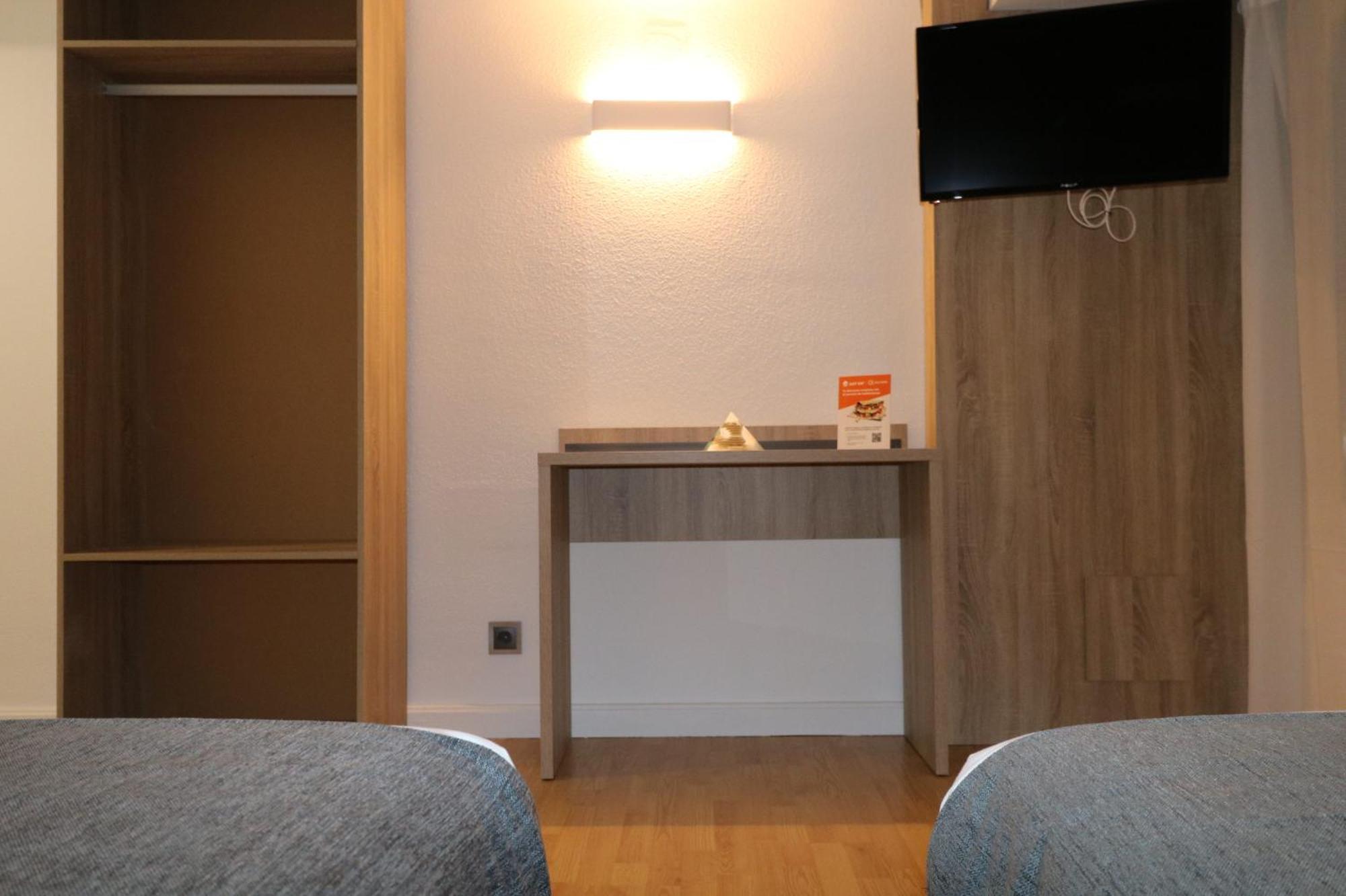Hostal Alda Palencia Plaza Екстериор снимка